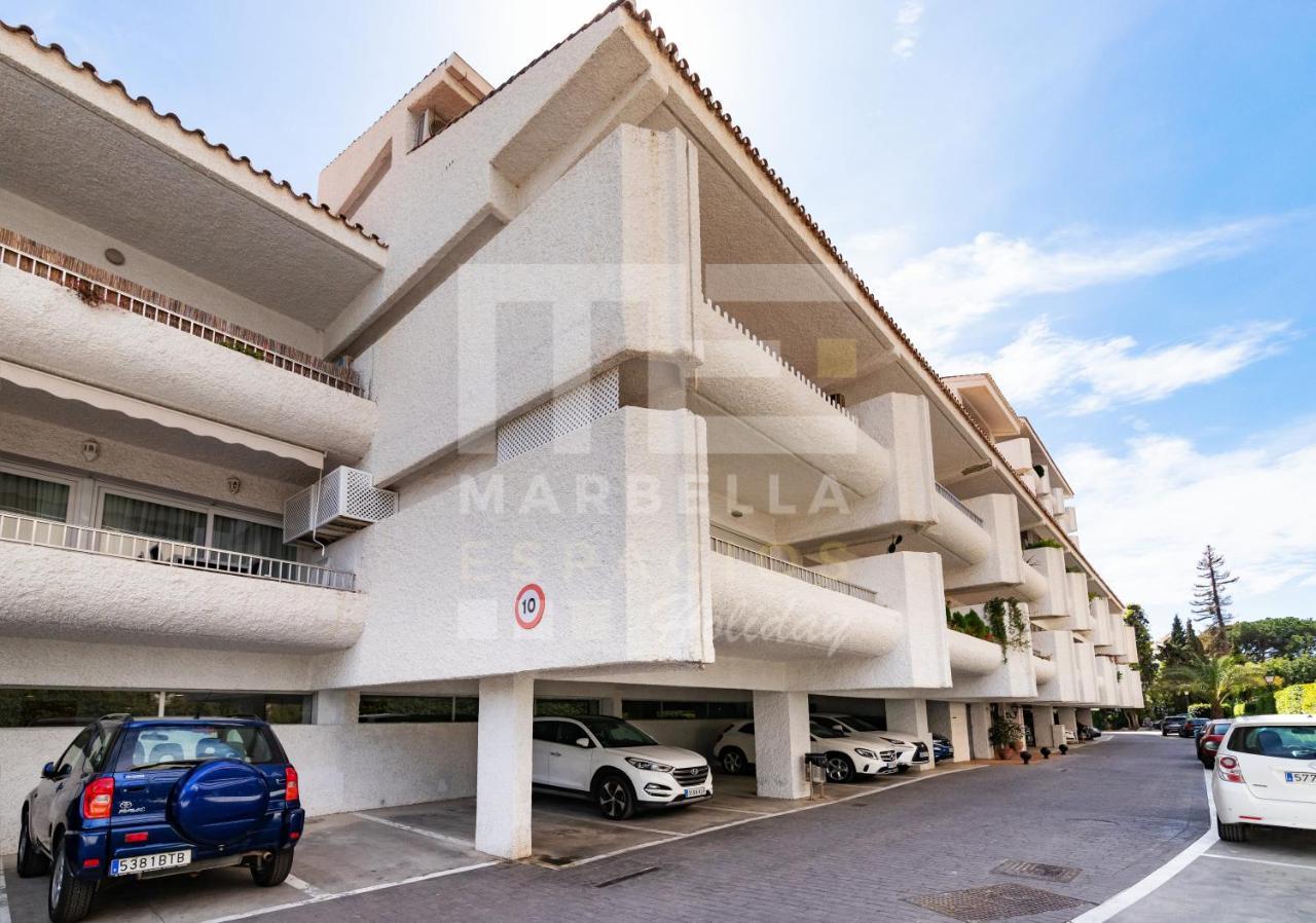 Apartemen Center New And Luxurious On The 627 Marbella