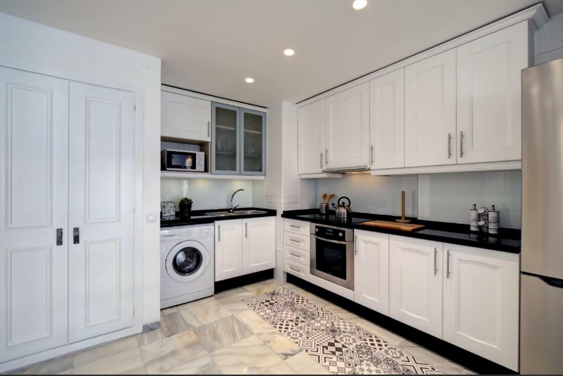 Apartemen Center New And Luxurious On The 627
